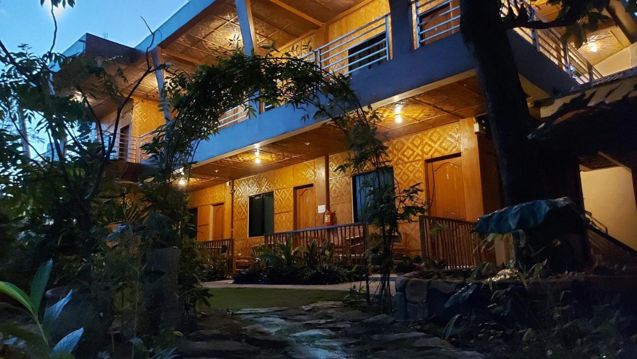 New Village Lodge Oslob Exterior photo